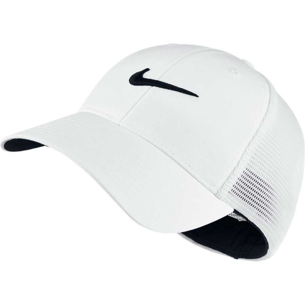 5 Best Golf Hats for Big Heads (Buying Guide + FAQs)